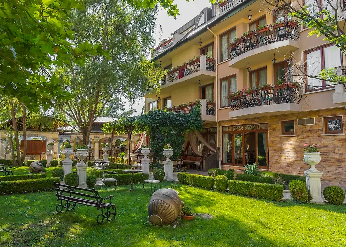 Family Hotel Gold Pearl (Adults Only)