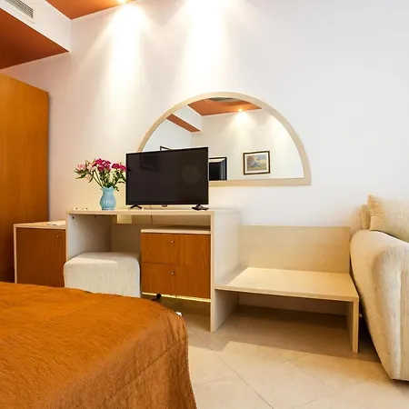 Family Hotel Gold Pearl (Adults Only) Sunny Beach Exterior photo