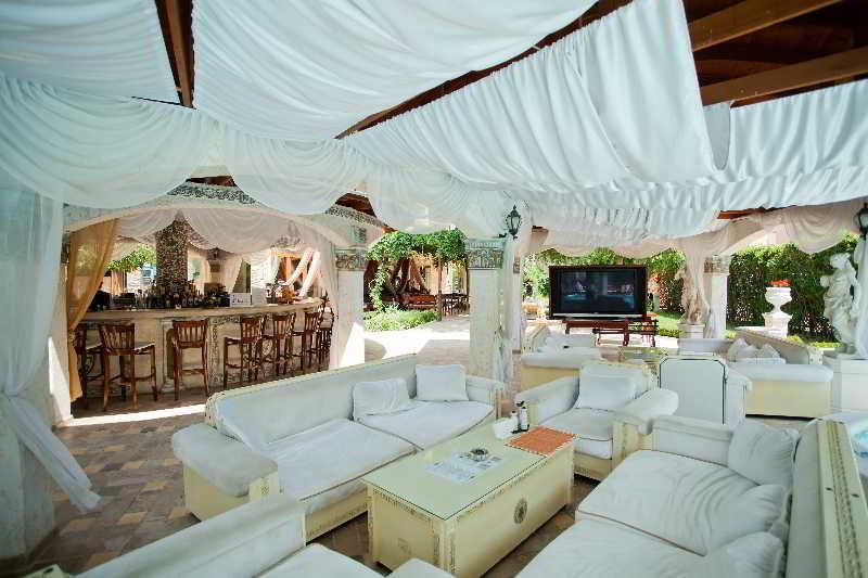 Family Gold Pearl (adults Only) Хотел 3*