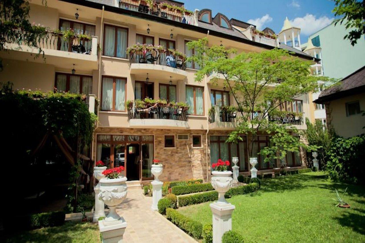 Family Gold Pearl (adults Only) Хотел 3*